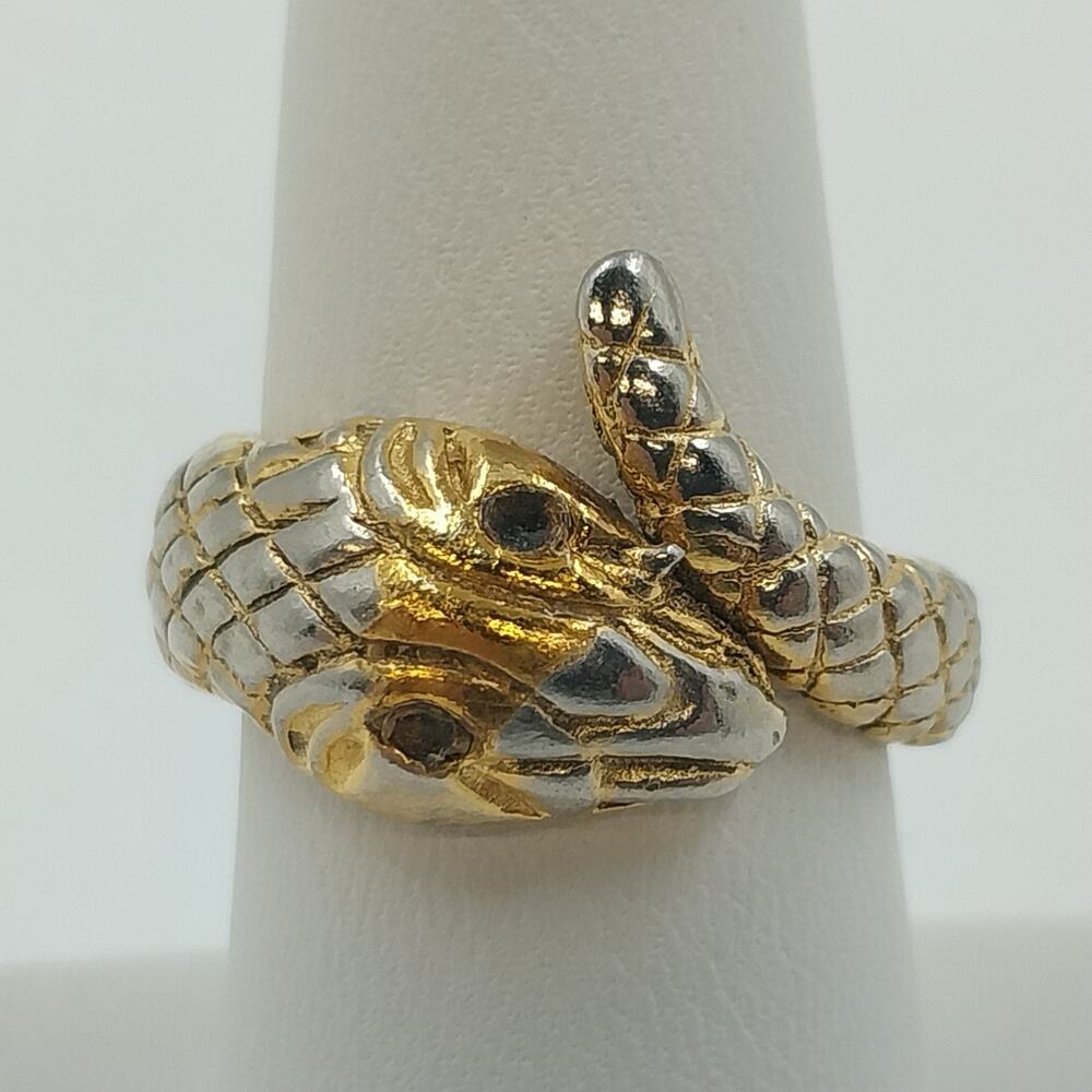 Gold Tone Snake Wrap Bypass Ring Textured Serpent Black Eyes Size 8 Vtg Jewelry